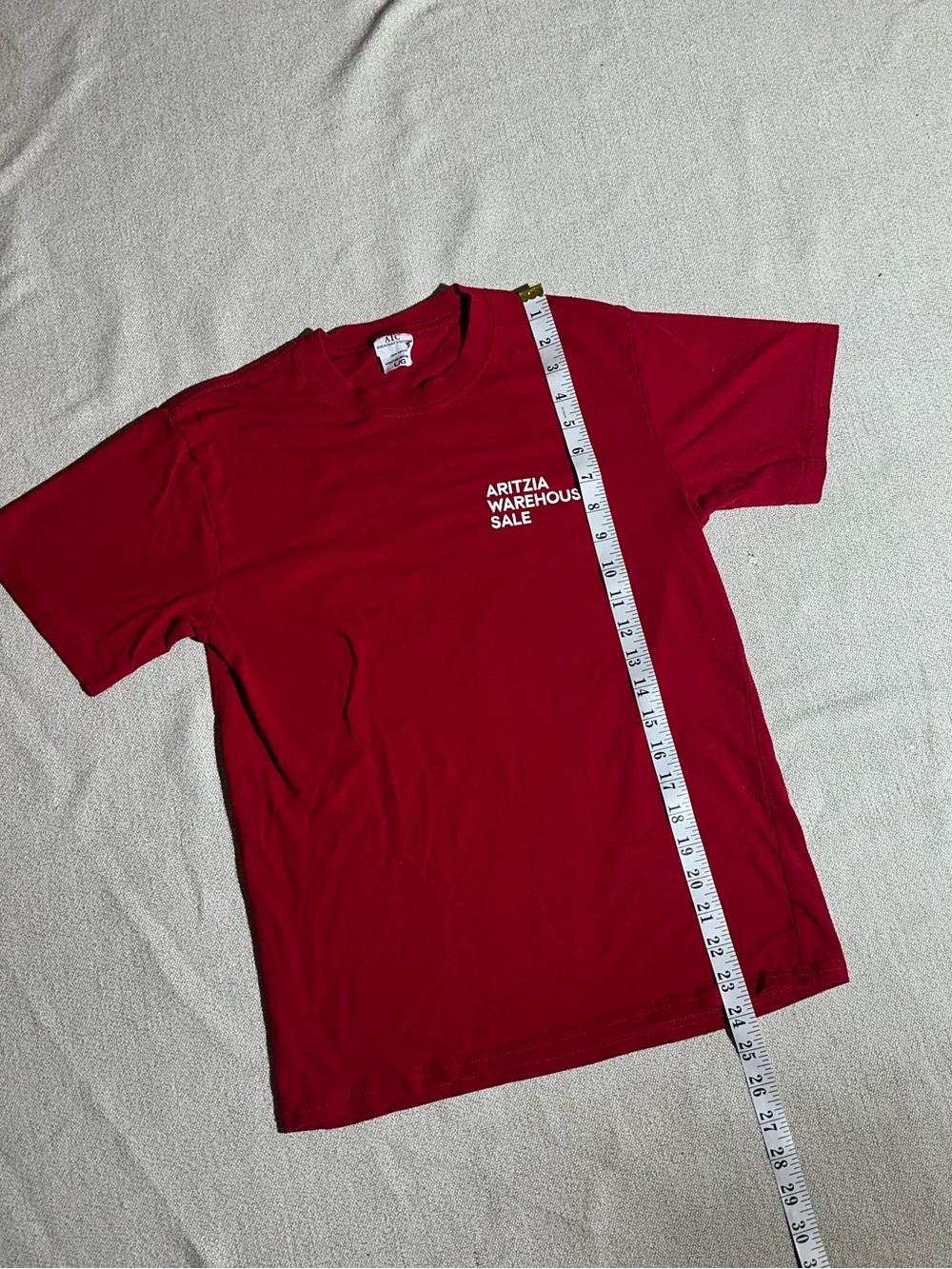 Aritzia Warehouse Sale Promotional Red Crewneck Short-Sleeve Graphic Tee - Picture 4 of 7